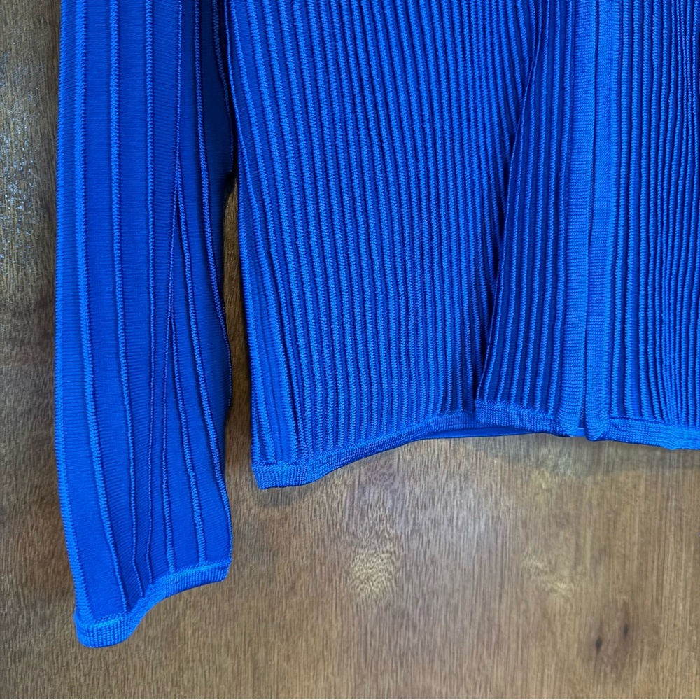St. John Royal Blue Zip-Front Ribbed Shell - Picture 5 of 8